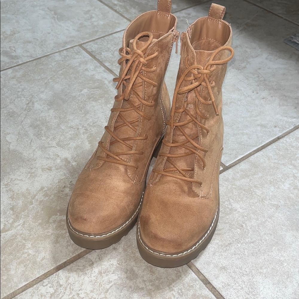 Tan Lace-up Boots (and zipper on inner sides)